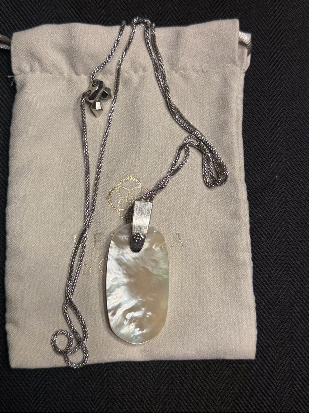 Kendra Scott White Abalone Silver Adjustable Necklace